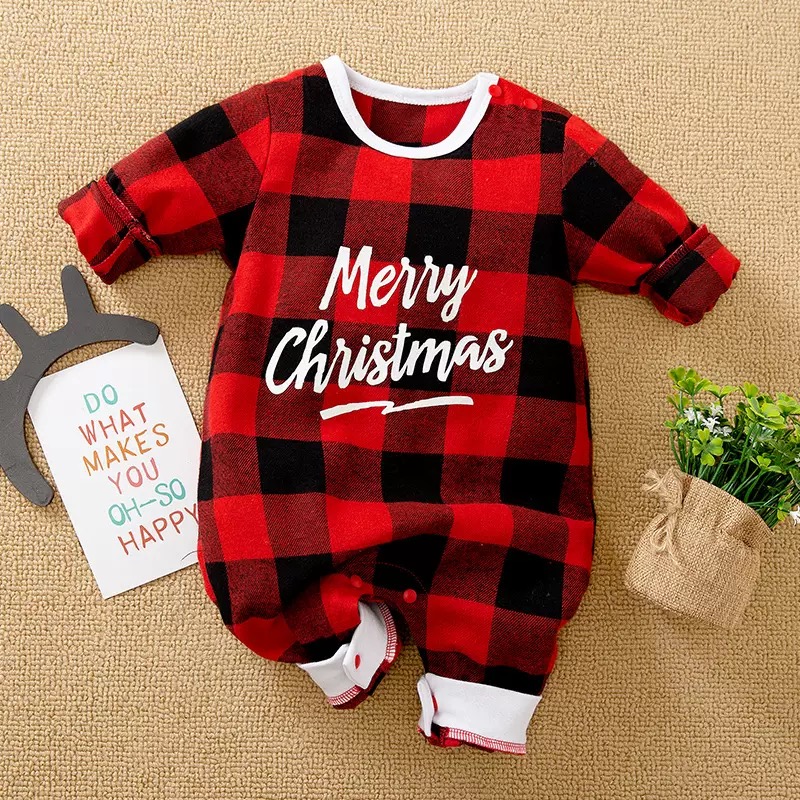 Baby’s Christmas clothes